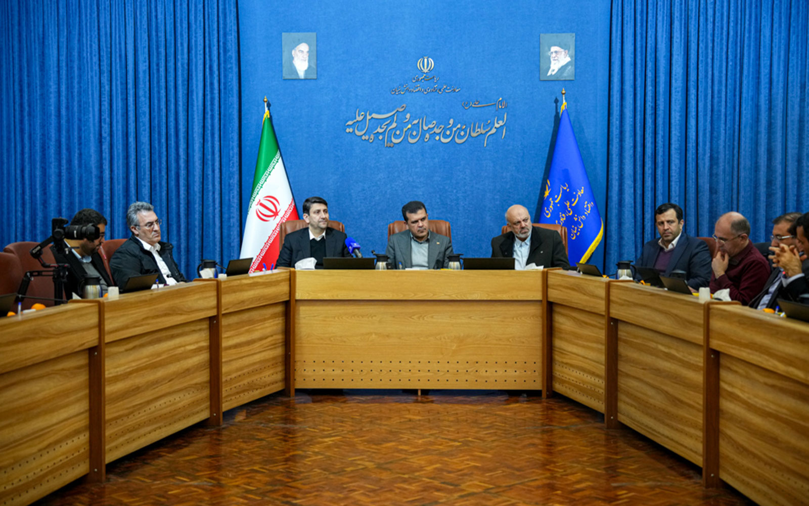 خسارت روزانه ۵ هزار میلیارد تومانی قطعی اینترنت به ‌اقتصاد کشور