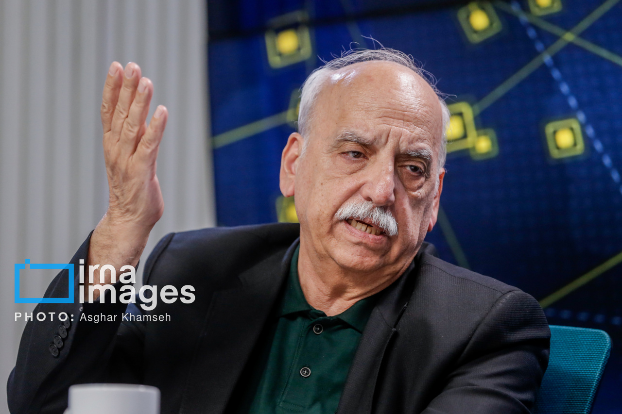 پول‌پاشی نسخه خروج از رکود نیست