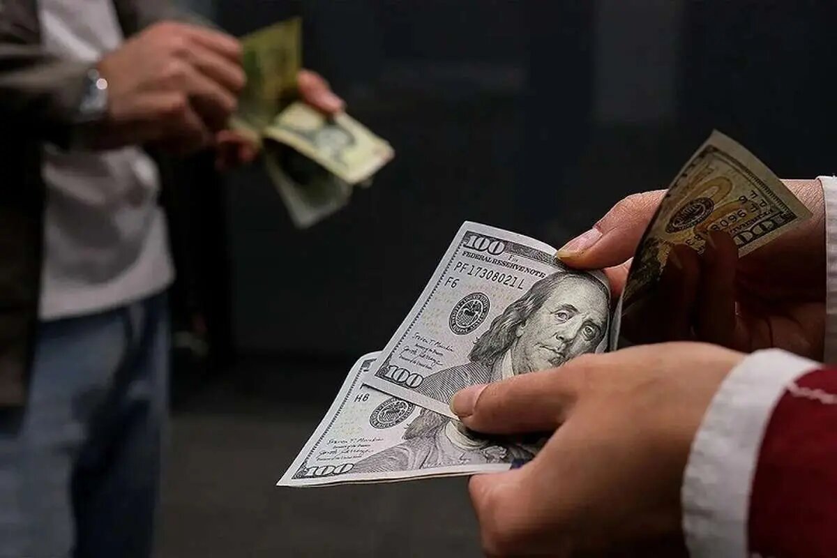 قیمت دلار بازار آزاد امروز پنجشنبه ۲۱ خرداد ۱۴۰۵ +جدول