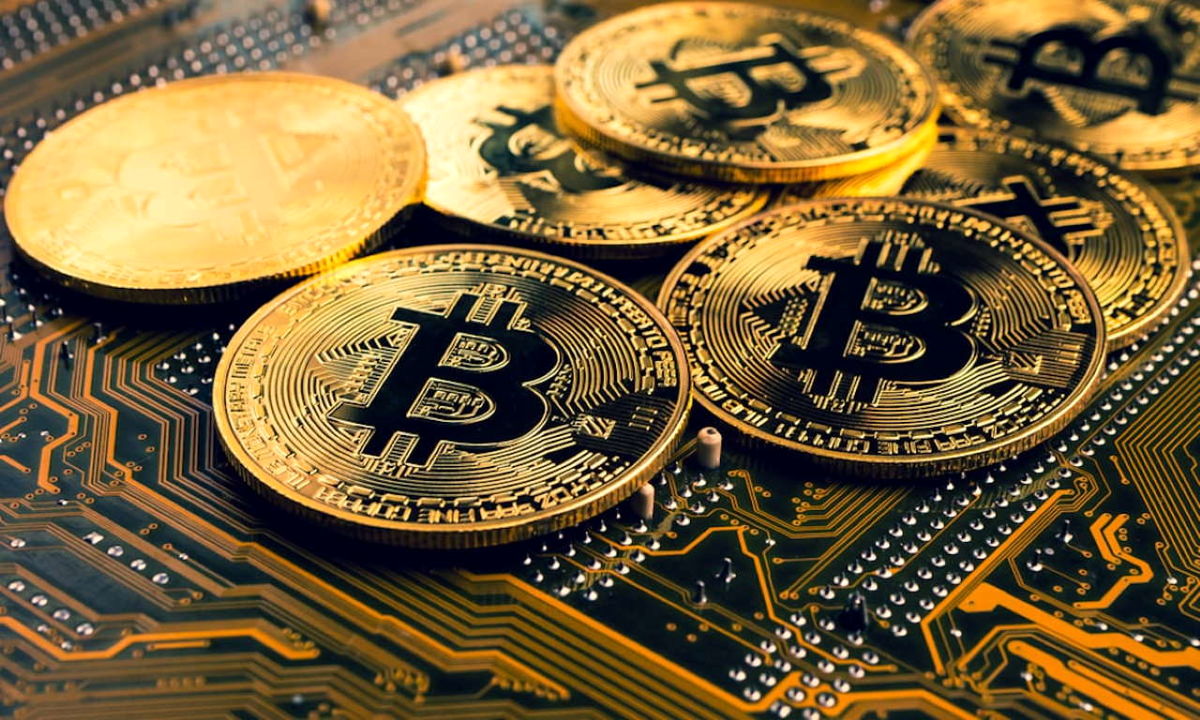 قیمت بیت کوین و ارز‌های دیجیتال امروز یکشنبه ۳۱ خرداد ۱۴۰۵
