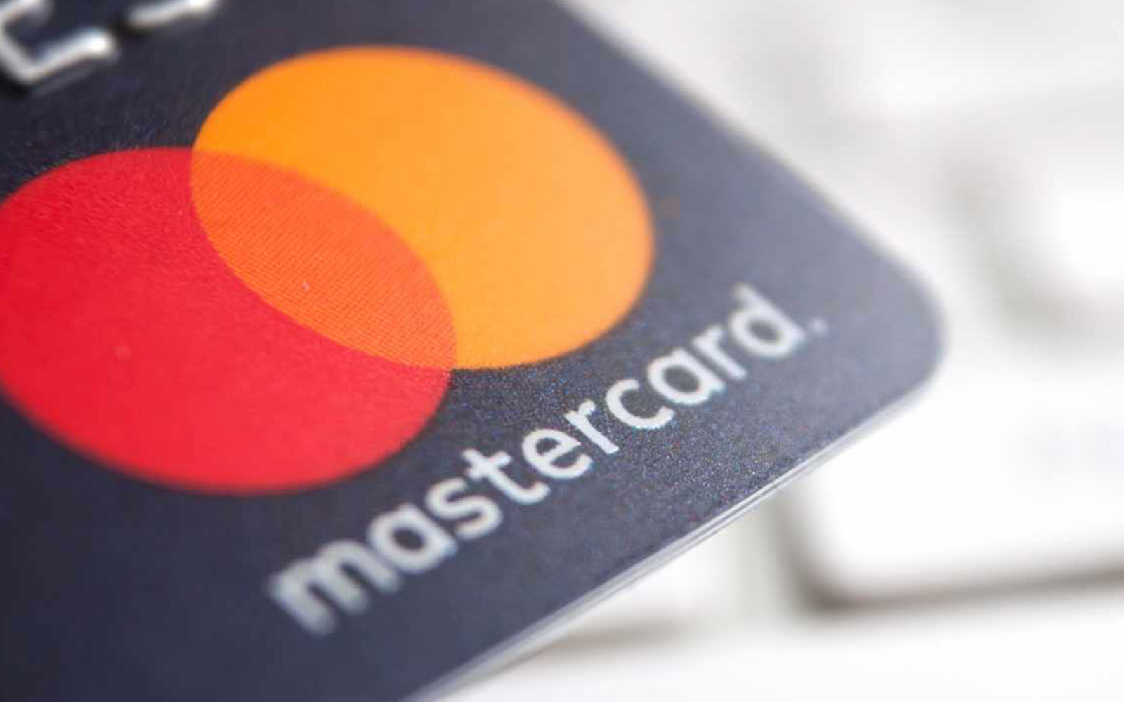 مسترکارت گزینه‌های تسویه با استیبل‌کوین را با USDC PYUSD، و RLUSD توسعه می‌دهد