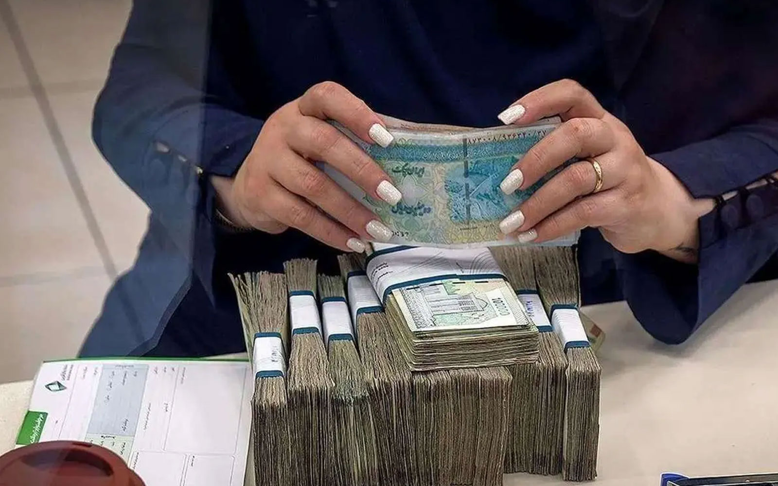 ۴ وام جدید ابلاغ شد؛ روز پُرتسهیلات دولت در سال ۱۴۰۵
