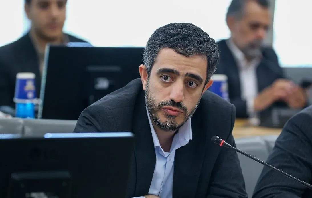 امکان فروش ارز صادراتی به بانک‌ها و واردکنندگان با نرخ توافقی فراهم شد