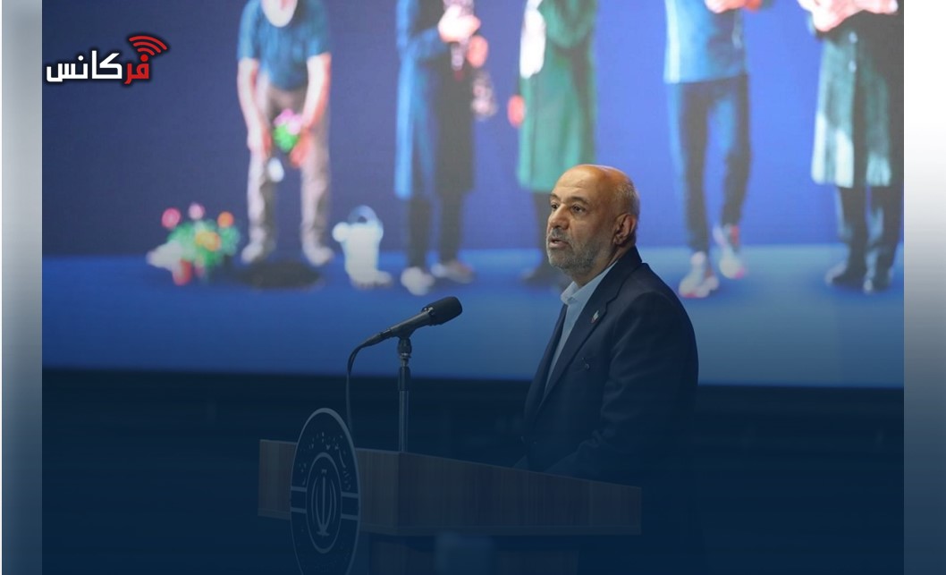 وزیر تعاون، کار و رفاه اجتماعی در نشست صمیمانه رئیس‌جمهور با بازنشستگان تشریح کرد؛ دولت چهاردهم به جای راه‌حل‌های کوتاه‌مدت، در حال تغییر قواعد سیاستگذاری است