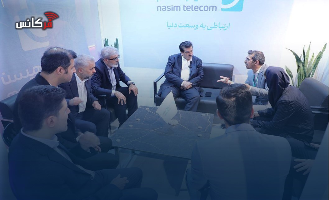 بازدید مدیرعامل بانک رفاه کارگران از نمایشگاه الکامپ؛ تأکید بر توسعه بانکداری دیجیتال و حمایت همه‌جانبه از زیست‌بوم فناوری و نوآوری کشور