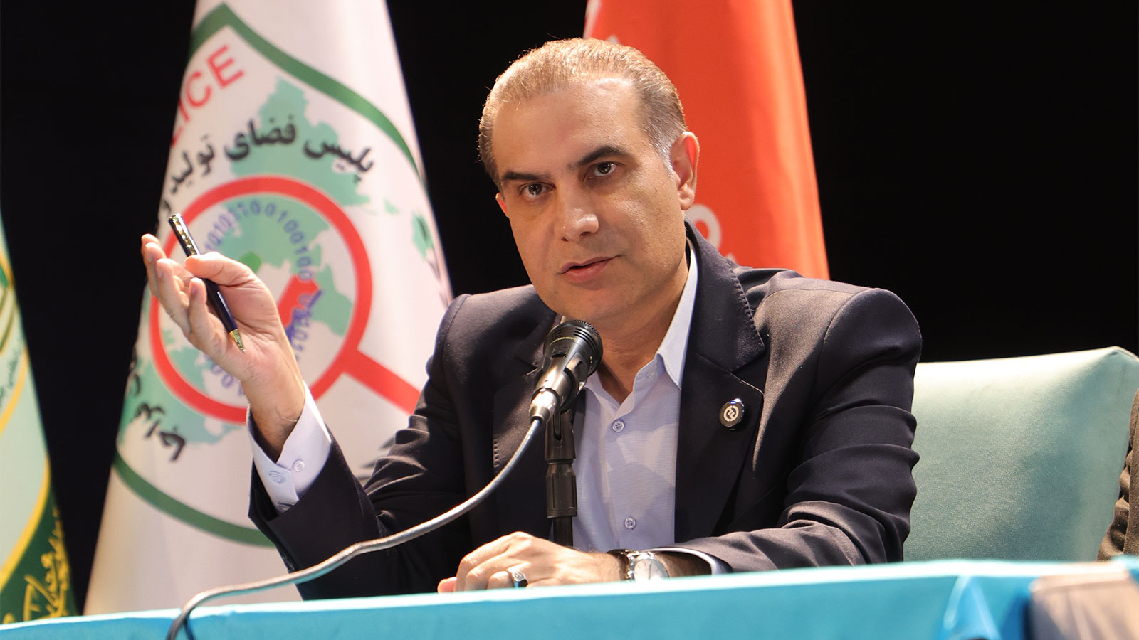 احمد پیشگاه‌زاده: سکوت اولیه و چندصدایی، بحران سایبری را عمیق‌تر می‌کند